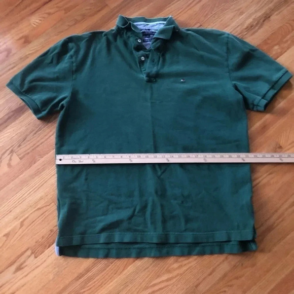 Tommy Hilfiger polo - Picture 2 of 5